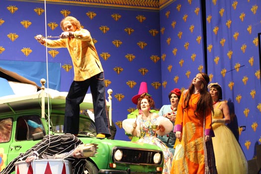 Fanferlieschen Schnefchen | Oper Wuppertal 2009